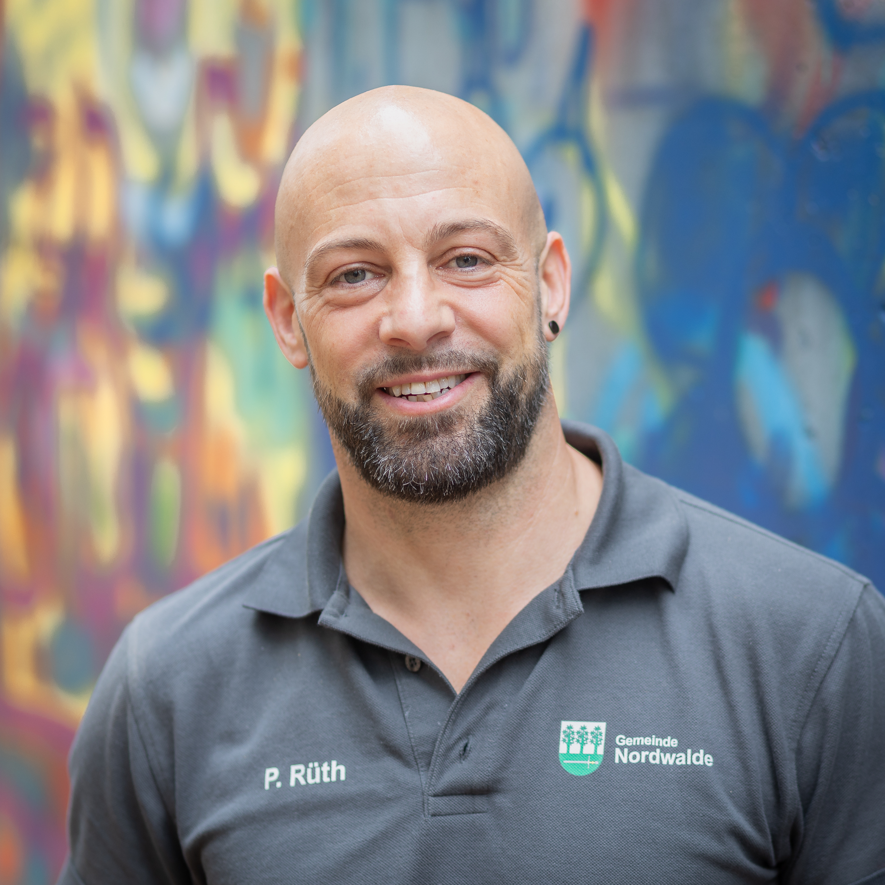 Patrick Rüth, Hausmeister